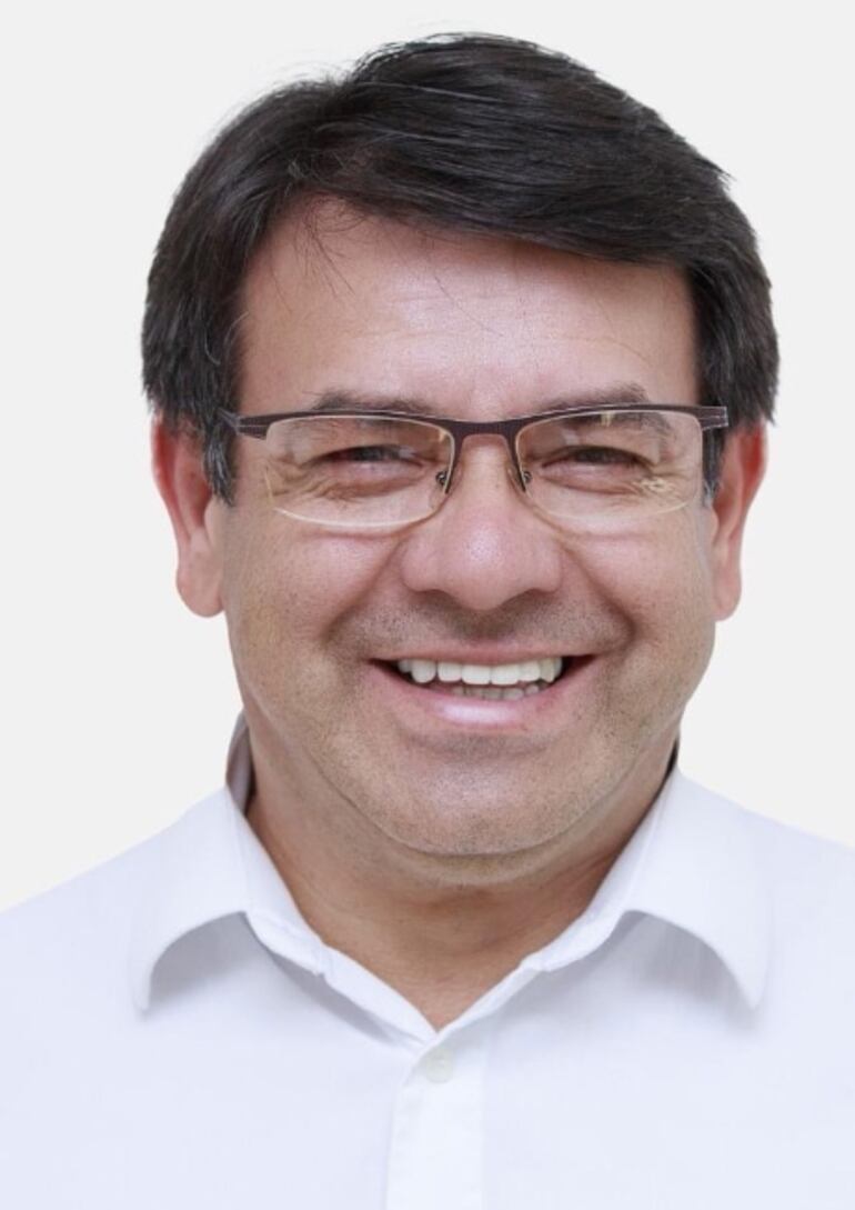 Ingeniero José Sánchez, decano de la Facultad de Ingeniería Agronómica.
