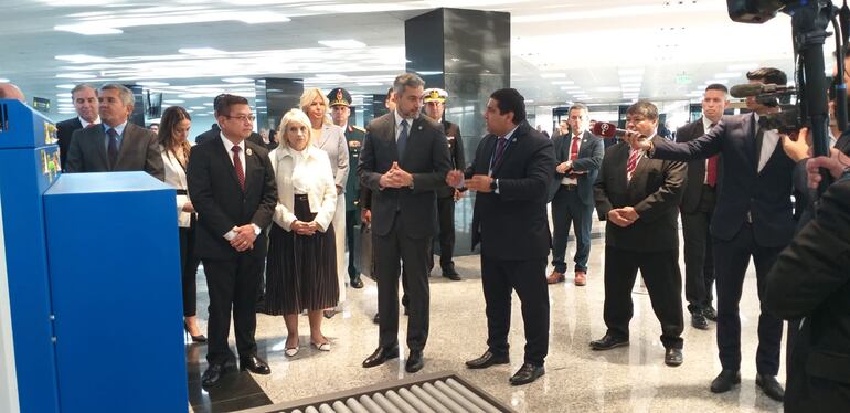 Inauguración de obras de ampliación del Espigón Norte del Aeropuerto Silvio Pettirossi.