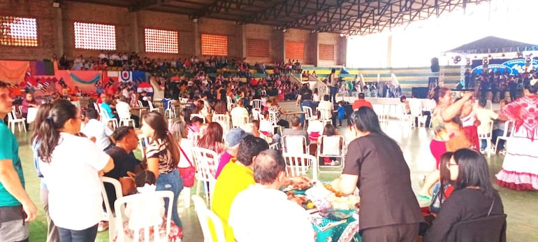 Todo un éxito el desarrollo del festival de la “Frazada de Trapo” y la exposición de productos textiles.