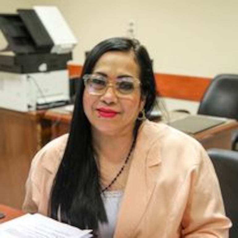 Norma Aquino, senadora.