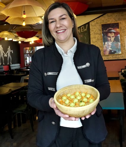 Nuestra compatriota Rocío Martínez Díaz lleva adelante el restó Madame Ramen en Barcelona.