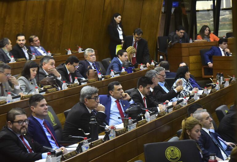 Sesión de la Cámara de Diputados realizada ayer.