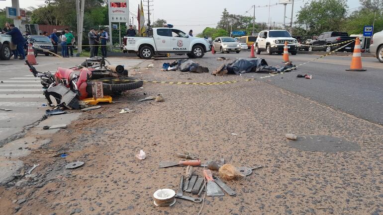 Dos motociclistas perdieron la vida en un accidente fatal en la exavenida Acceso Sur, a la altura de Cañadita, Ñemby.