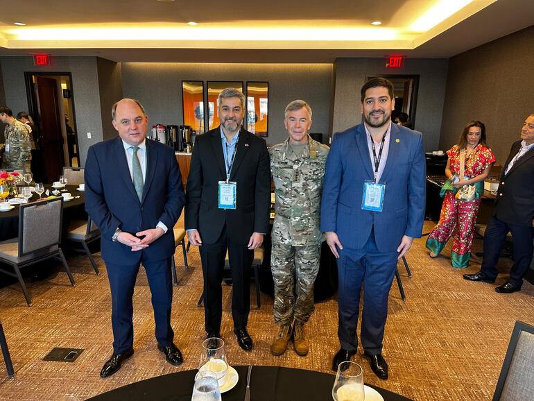 Mario Abdo Benítez y Mauricio Espínola participaron de la Semana de las Fuerzas de Operaciones Especiales (Sof Week ) en Tampa, Florida (EE.UU.).