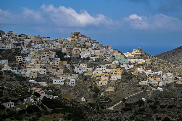 Pueblo de Olympos en el norte de la isla griega de Cárpatos.