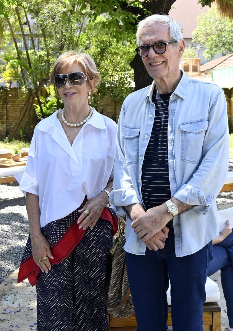 Marite Rasmussen y José Daniel Nasta.