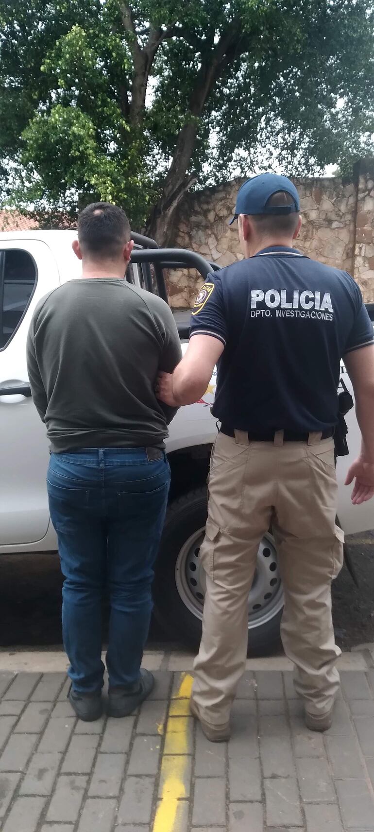 Fabricio José Noguera Martínez, pareja de la mujer fue detenido ayer de mañana en pleno centro de la Villa Serrana.