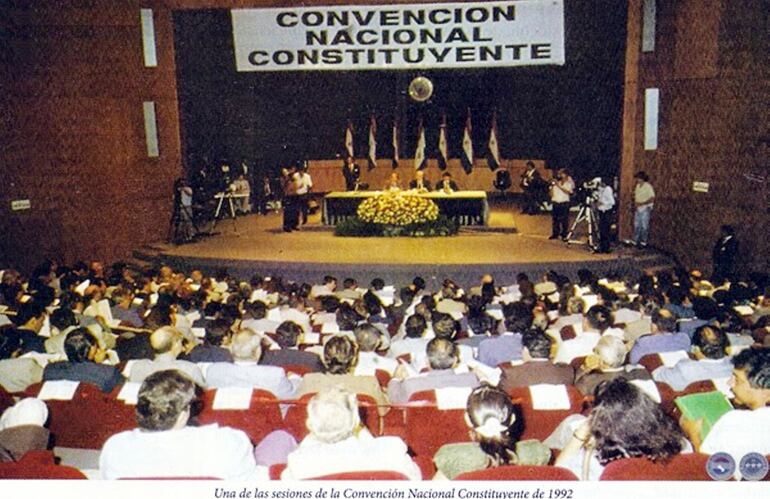 Convención Nacional Constituyente, 1992 (Foto: Archivo de ABC Color).