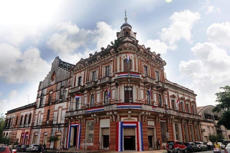 El histórico edificio de Cañas Paraguayas Sociedad Anónima (Capasa).