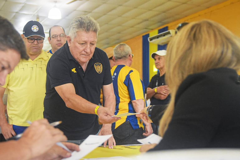 Julio César Romero Insfrán (64 años), vicepresidente del Sportivo Luqueño.