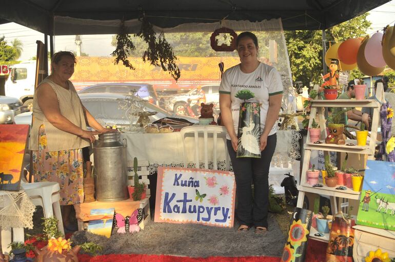 Las participantes de la Expoferia salieron muy contentas de la actividad realizada