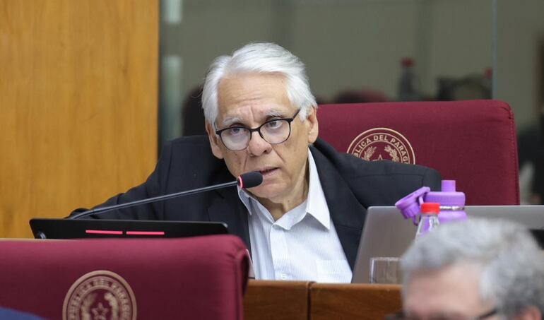 Ignacio Iramain (PEN) senador y expediatra de los hijos del periodista Pablo Medina.