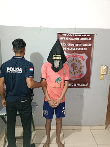 Joven detenido en Mbuyapey por el supuesto hecho de hurto agravado.