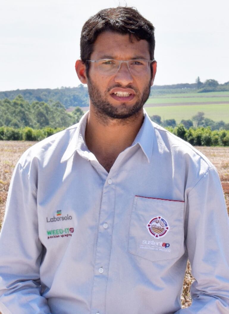 Ingeniero agrónomo Víctor Lezcano.