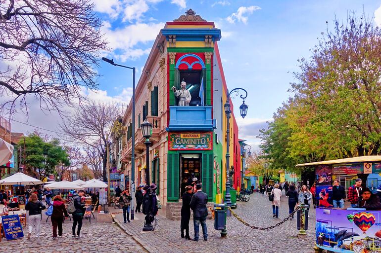 Caminito, punto turístico en barrio La Boca de Buenos Aires.