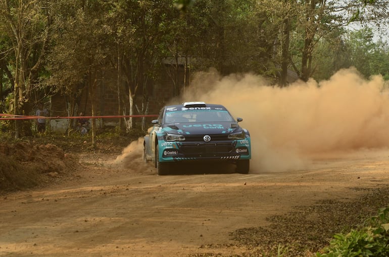 Augusto Bestard volvió al VW Polo GTI R5 y le sienta muy bien nuevamente, ya que logró el tercer mejor tiempo en las pruebas.