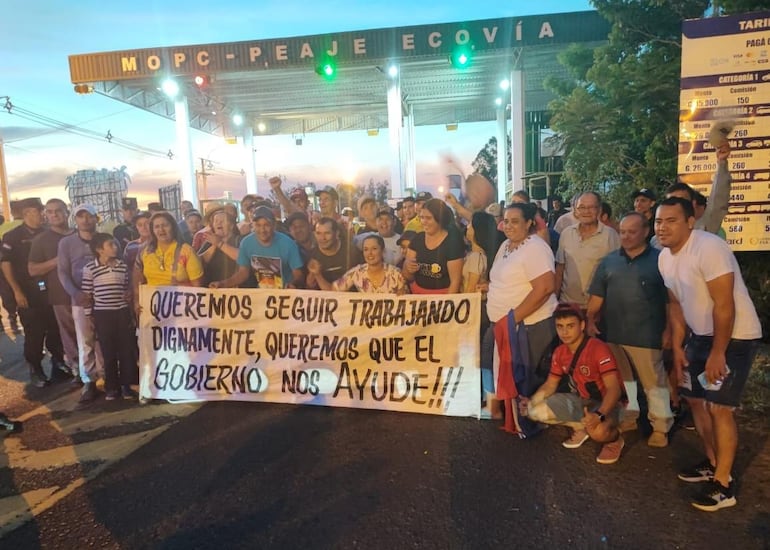 Pese a las quejas y las movilizaciones la tarifa del peaje de la Eco Vía Luque-San Bernardino sigue en aumento.