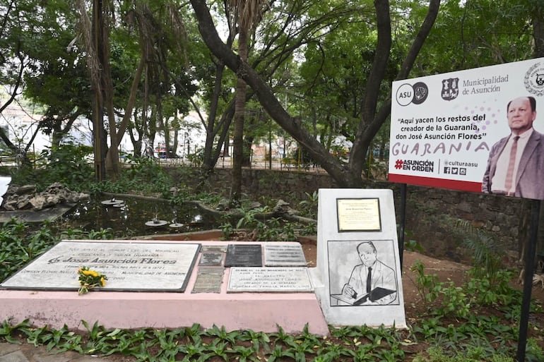 José Asunción Flores plaza guarania homenaje