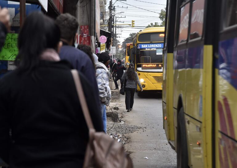 Siguen las quejas por el pésimo servicio de transporte público.