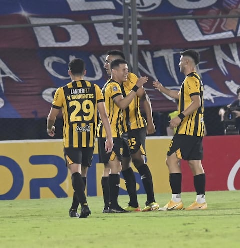 Guaraní derrotó a Cerro Porteño en el Defensores