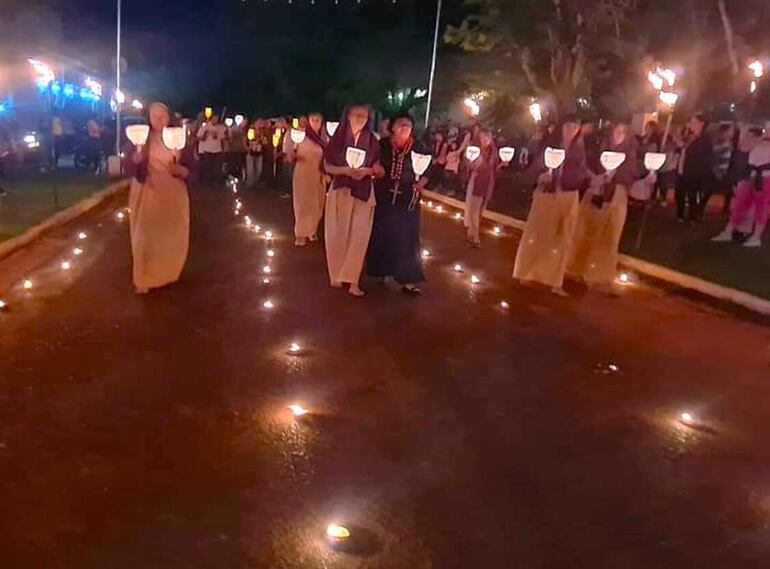 El elenco teatral municipal Oropel desarrollará la obra "Calvario Rape cerro Acahaype".