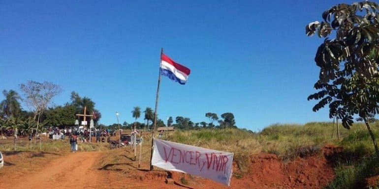 El iNDERT recibió oficialmente las tierras de Marina Cué que deberán ser entregadas a campesinos ocupantes del lugar