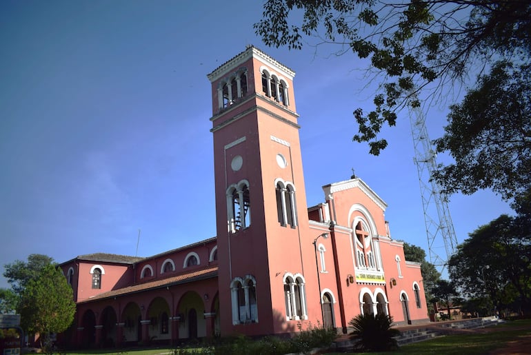 En el templo erigido en honor a San José, patrono de este municipio, se desarrollará mañana la comilona, novenario y misa.