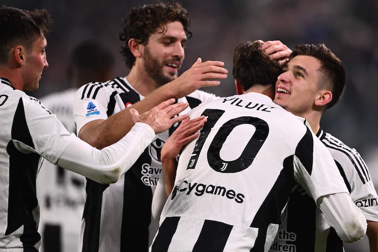 Juventus de nuevo se hizo dueño del derbi de la ciudad de Turín