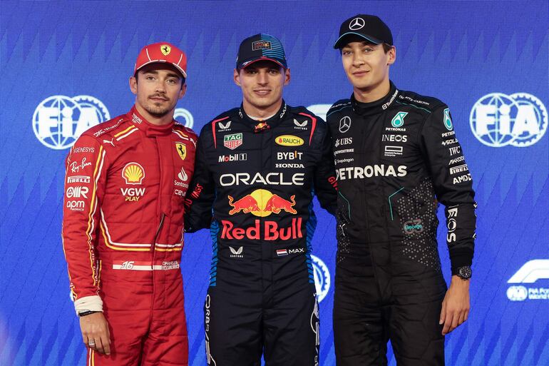 De izquierda a derecha, Charles Leclerc (Ferrari), Max Verstappen (Red Bull) y George Russell (Mercedes).