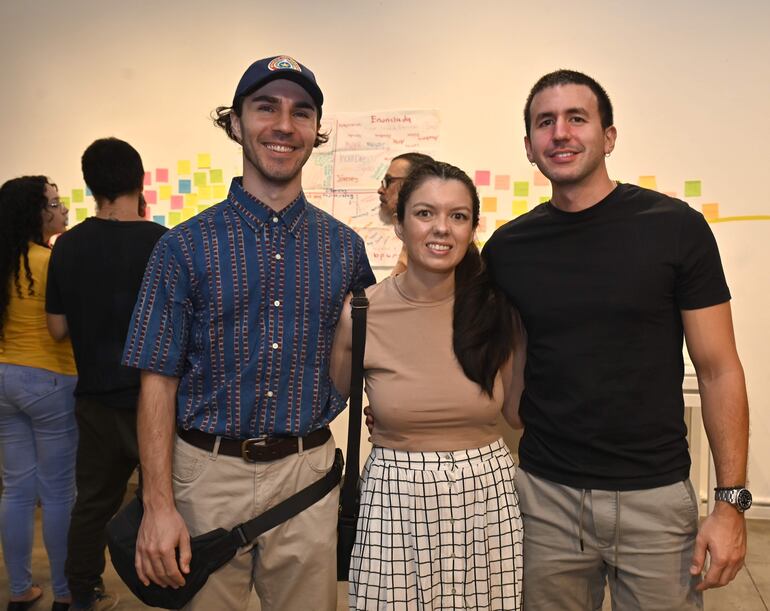 Federico Marino, Ivanna Serratti y Amado Franco.