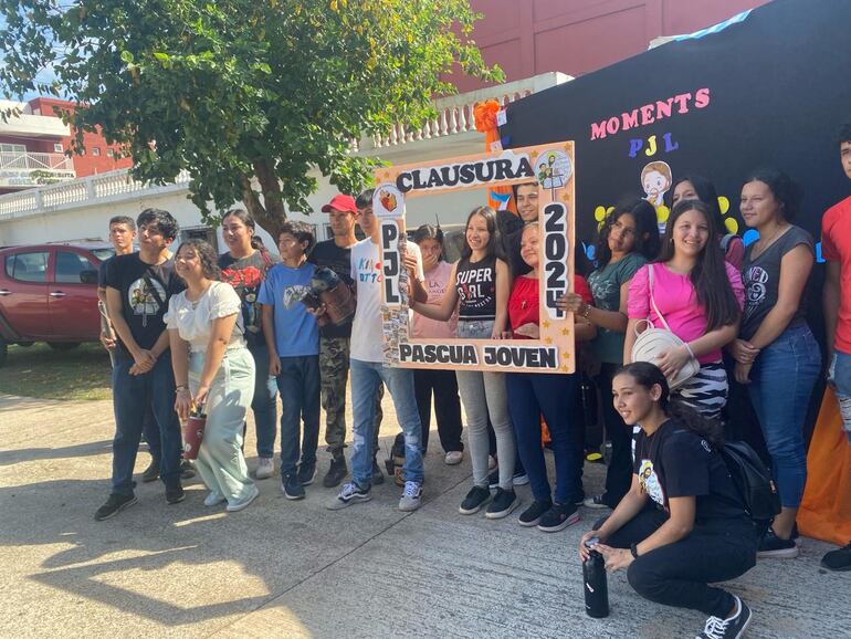 Clausura de la Pascua Joven en Luque