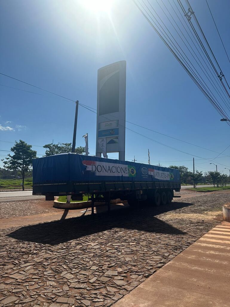 Llegan los primeros donativos de Paraguay a Rio Grande do Sul.