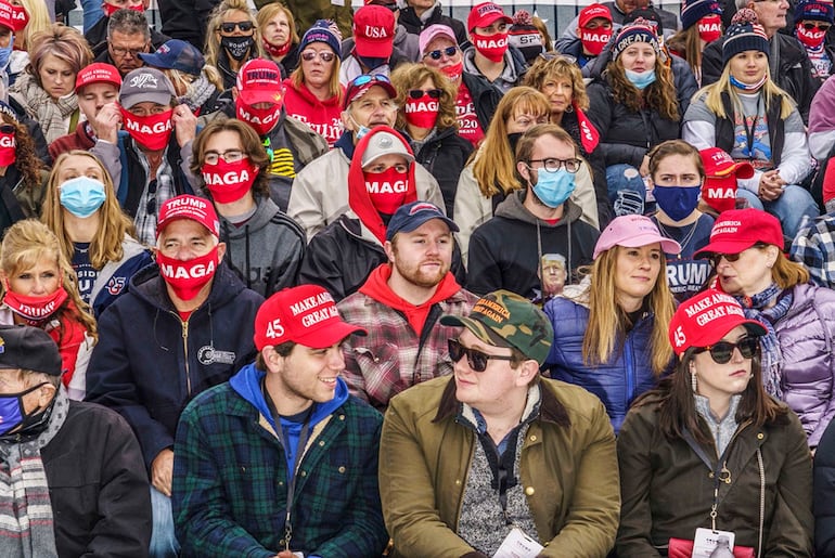 Partidarios de Trump en Pensilvania, 31 de octubre de 2020 (Foto: Mark Peterson).