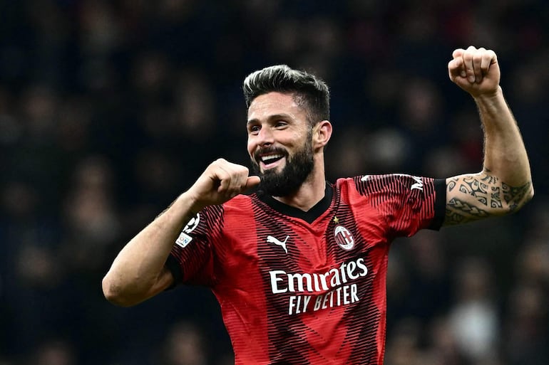 Olivier Giroud anotó el gol que le dio la victoria al Milan