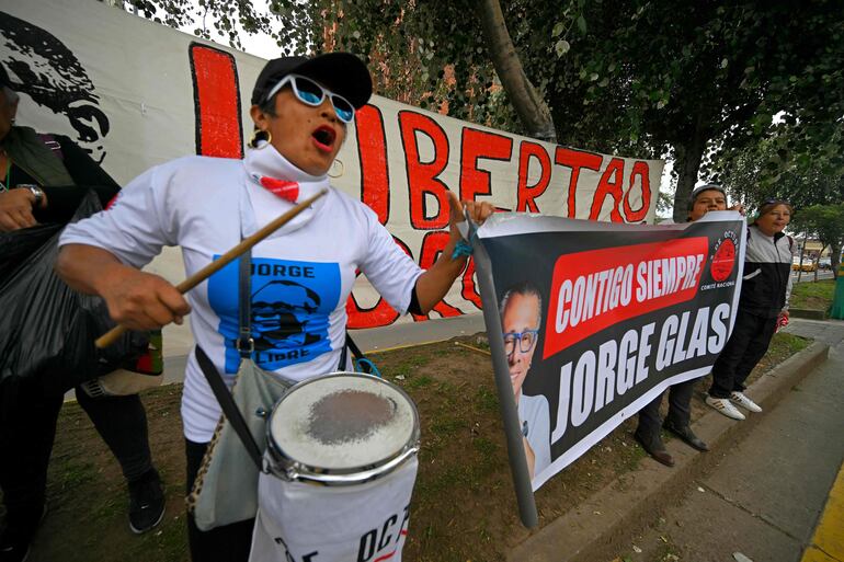 Manifestantes a favor del exvicepresidente Jorge Glas. 