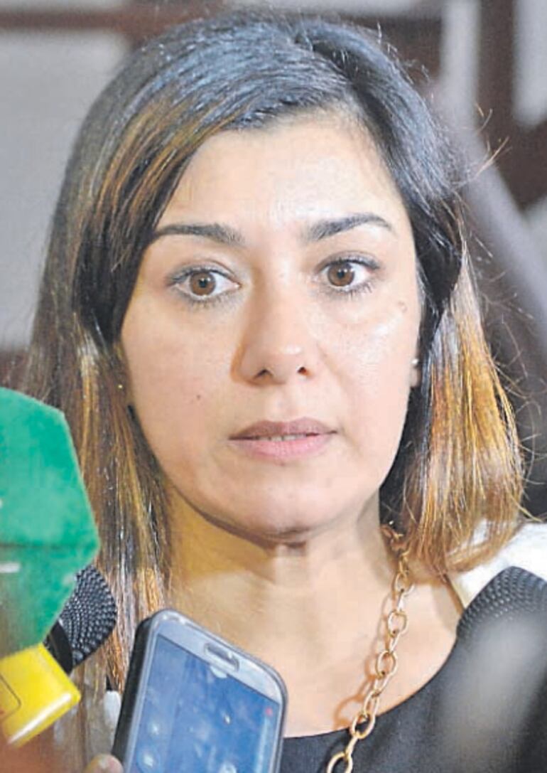 Zully Figueredo, fiscala.