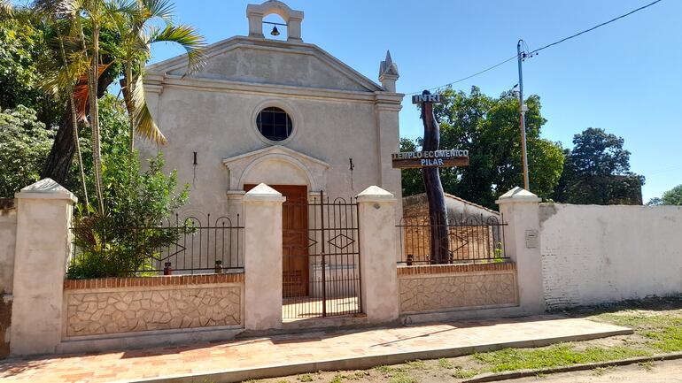 La fachada de la capilla ecuménica totalmente restaurada que mañana será habilitada.