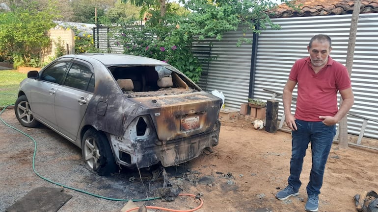 Queman auto de concejal de San Antonio