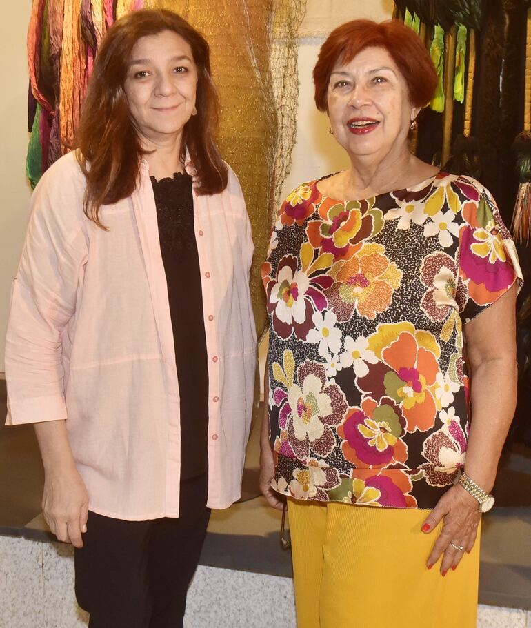 Noemí Vega y Clara Rosa Gagliardone.