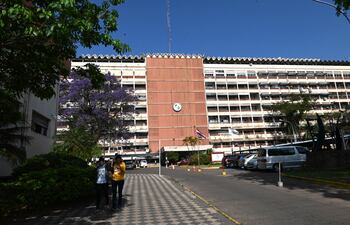 Instituto de Previsión Social- Hospital Central IPS.