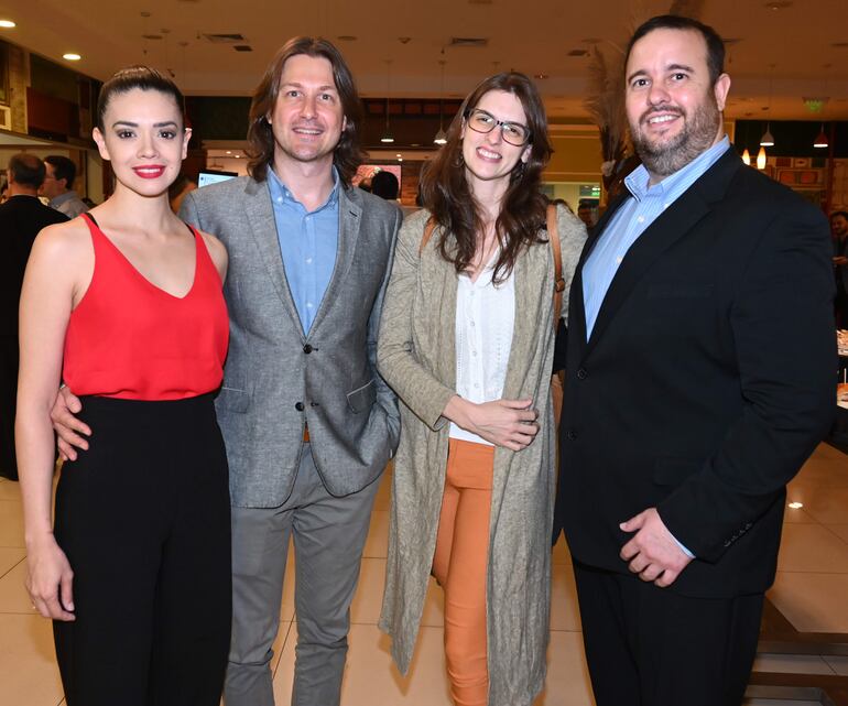 Cynthia Báez, David Portillo, Anita Lotholz y José Luis Zarza.