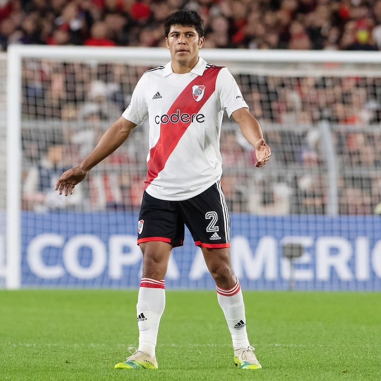 Robert Samuel Rojas Chávez (30/04/1996), defensor pretendido por Olimpia.