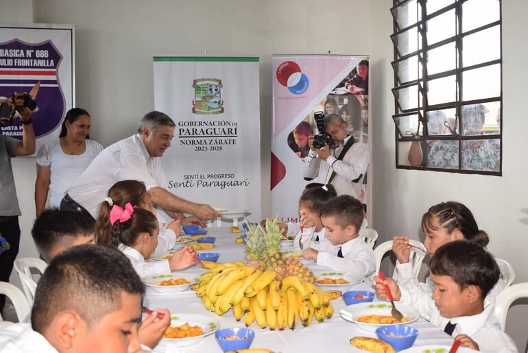 Almuerzo escolar en Paraguarí: unos 13.027 escolares quedarán sin el plato de comida.