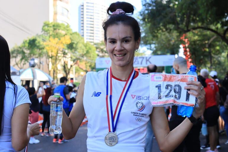 María Leticia Añazco Colmán, la reina de la Carrera Olímpica.