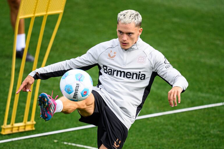 Florian Wirtz, 21 años, durante la última práctica del Leverkusen.