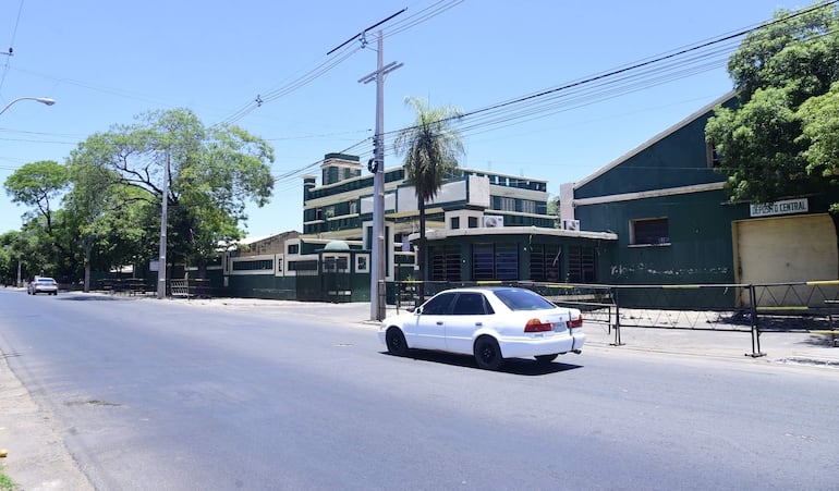 Tras varios meses frente al Indi, comunidad abandonó el sitio sobre la calle Artigas. 