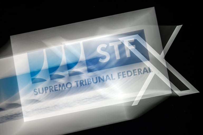 Imagen ilustrativa con los logos de la red social X y el Supremo Tribunal de Brasil.