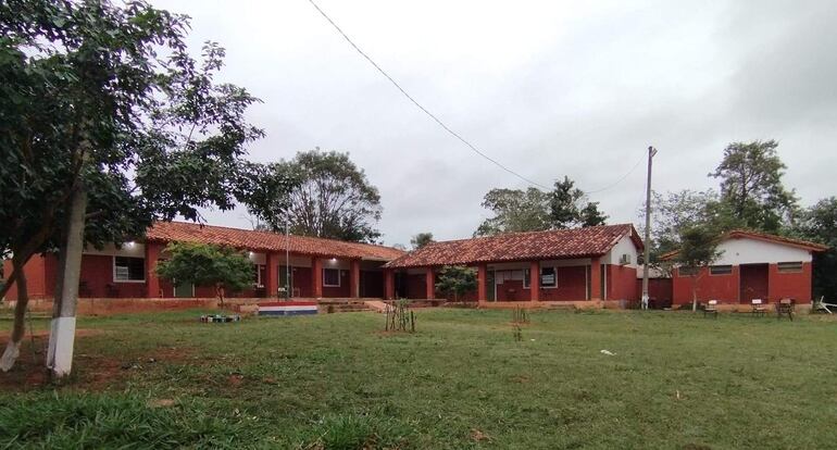 Local de la escuela 1.681 Nuestra Señora de la Asunción, situada en el distrito de Guayaybí, departamento de San Pedro.