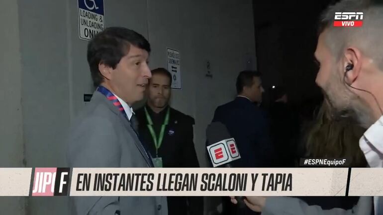 Daniel Garnero, entrenador de la selección paraguaya, antes del sorteo de la Copa América 2024.