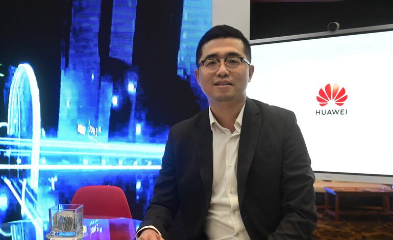 Luis Xie, CEO de Huawei Paraguay.